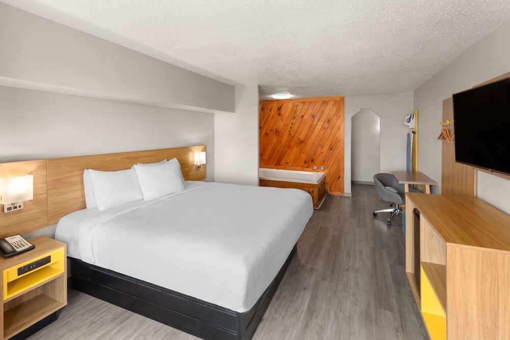 Days Inn by Wyndham Harrisonburg 26/53