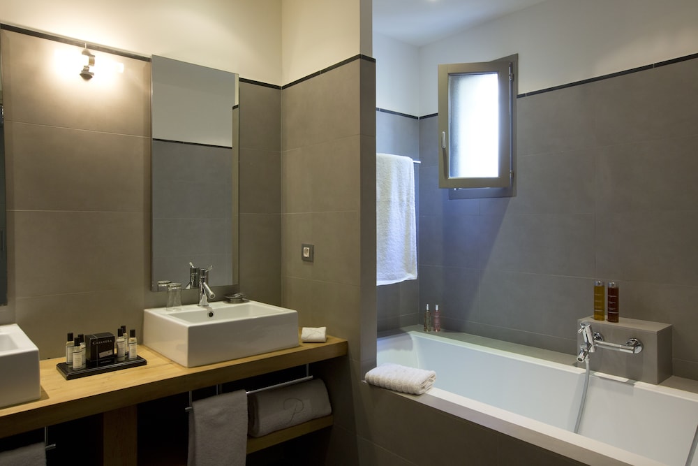 Hotel Le Pinarello 45/47