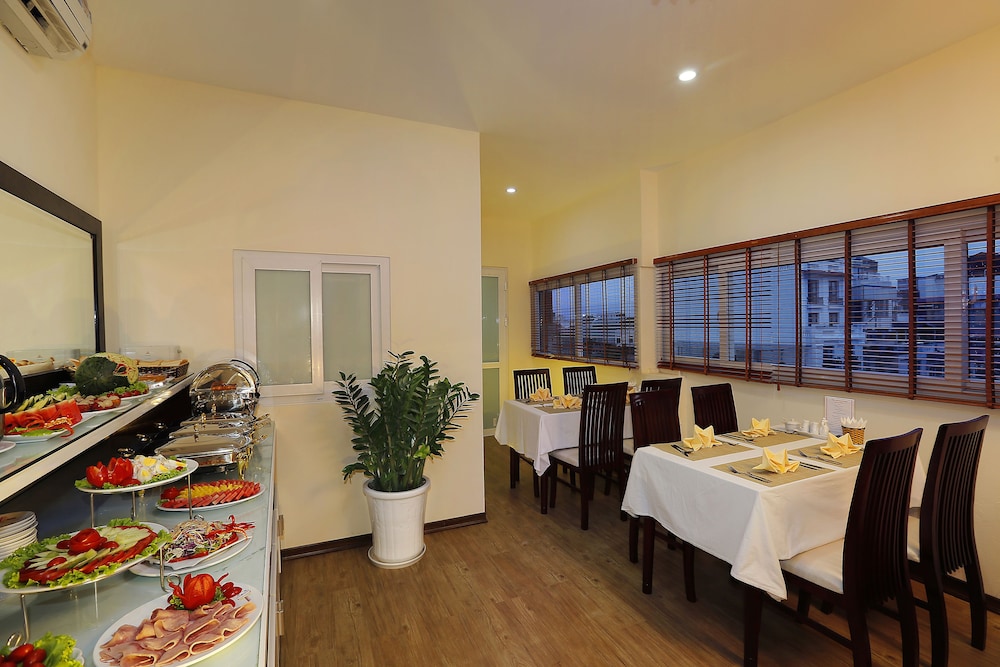 HANOI CHIC BOUTIQUE HOTEL 61/74