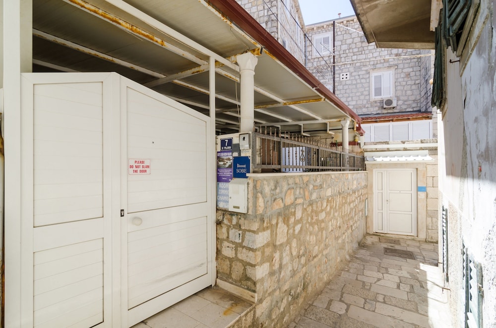 eddie s sea view rooms