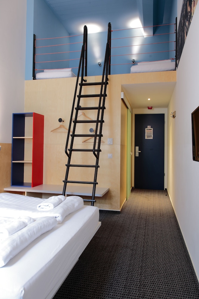 Maverick City Lodge - Hostel photo5