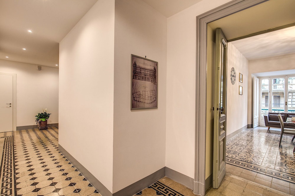 Feronia Guest House 6/54