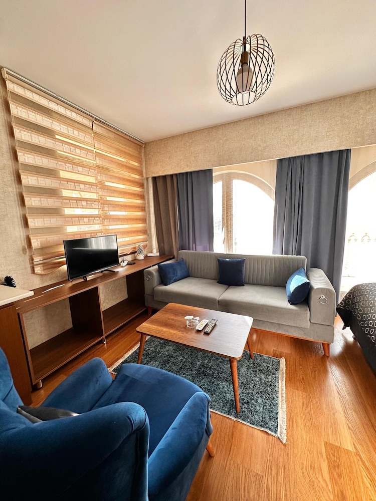 Sabiha Gokcen Hotel Istanbul Houses 32/50