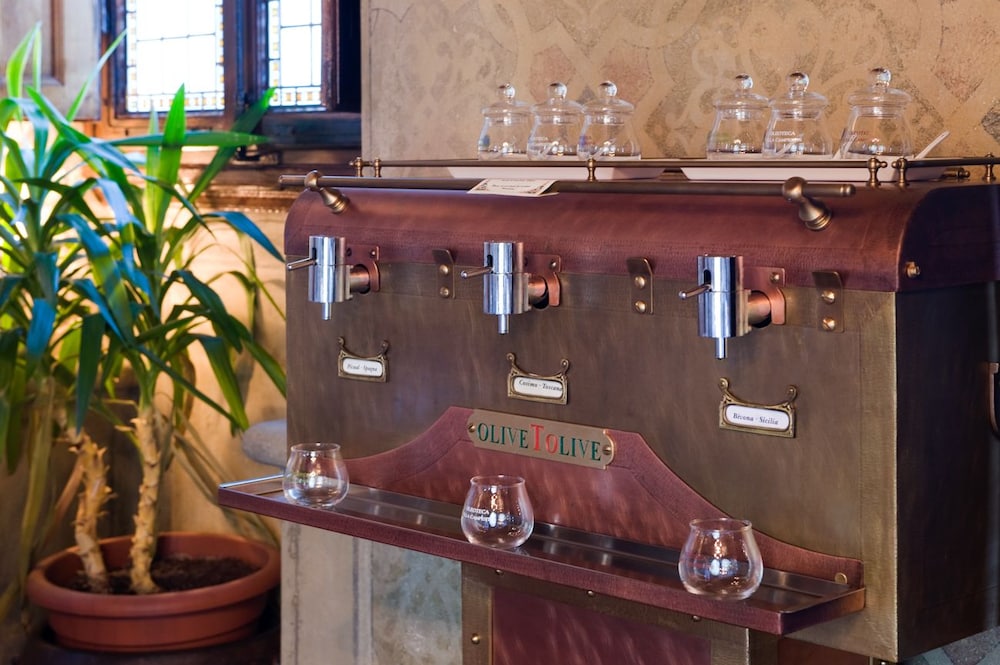 Villa Campestri Olive Oil Resort 3/48