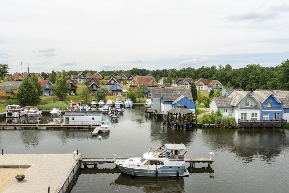 Precise Resort Marina Wolfsbruch 33/50