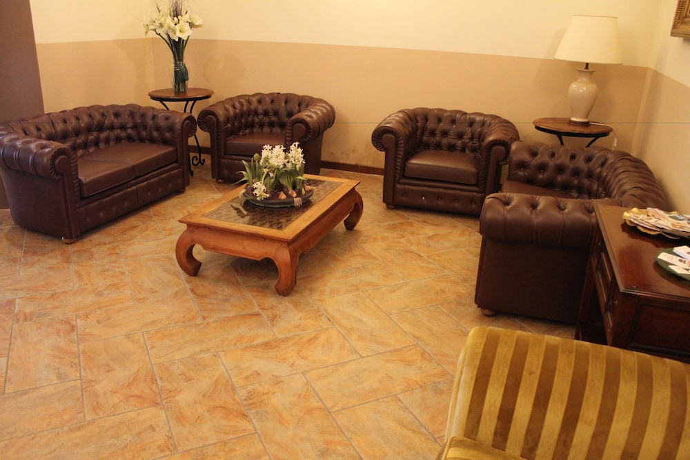 Hotel Don Carlo 32/50