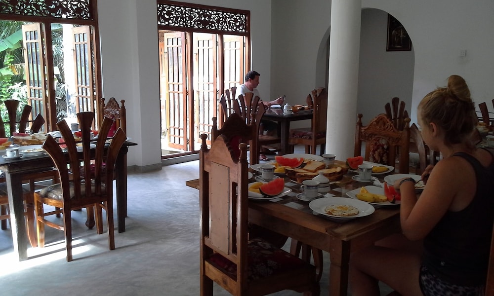 Srimalis Residence 25/32
