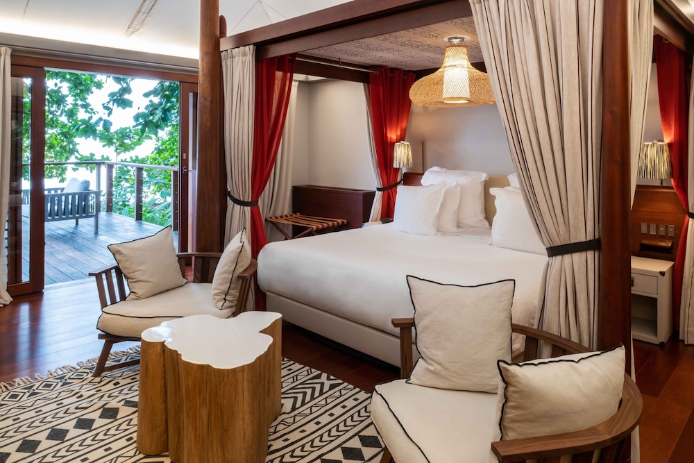 3 Bedrooms, Luxury, Villa, 3 Double Beds, Beach Front