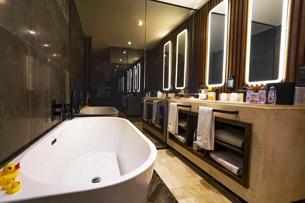 Roof Top, Select, Junior Suite, Family, 2 Double Beds, Sofa, Private Pool
