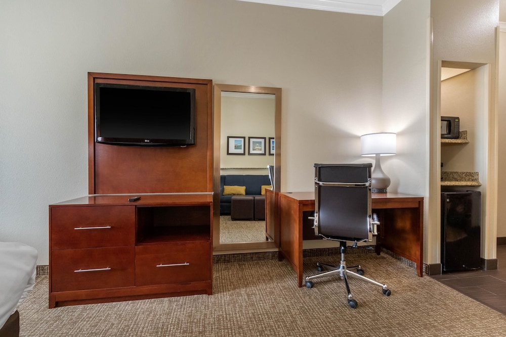 Comfort Suites Corpus Christi Central 28/34
