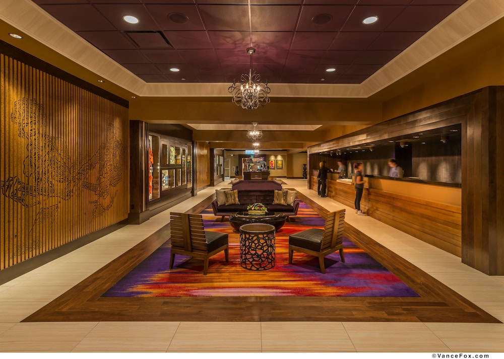 Golden Nugget Lake Tahoe Hotel & Casino 46/56