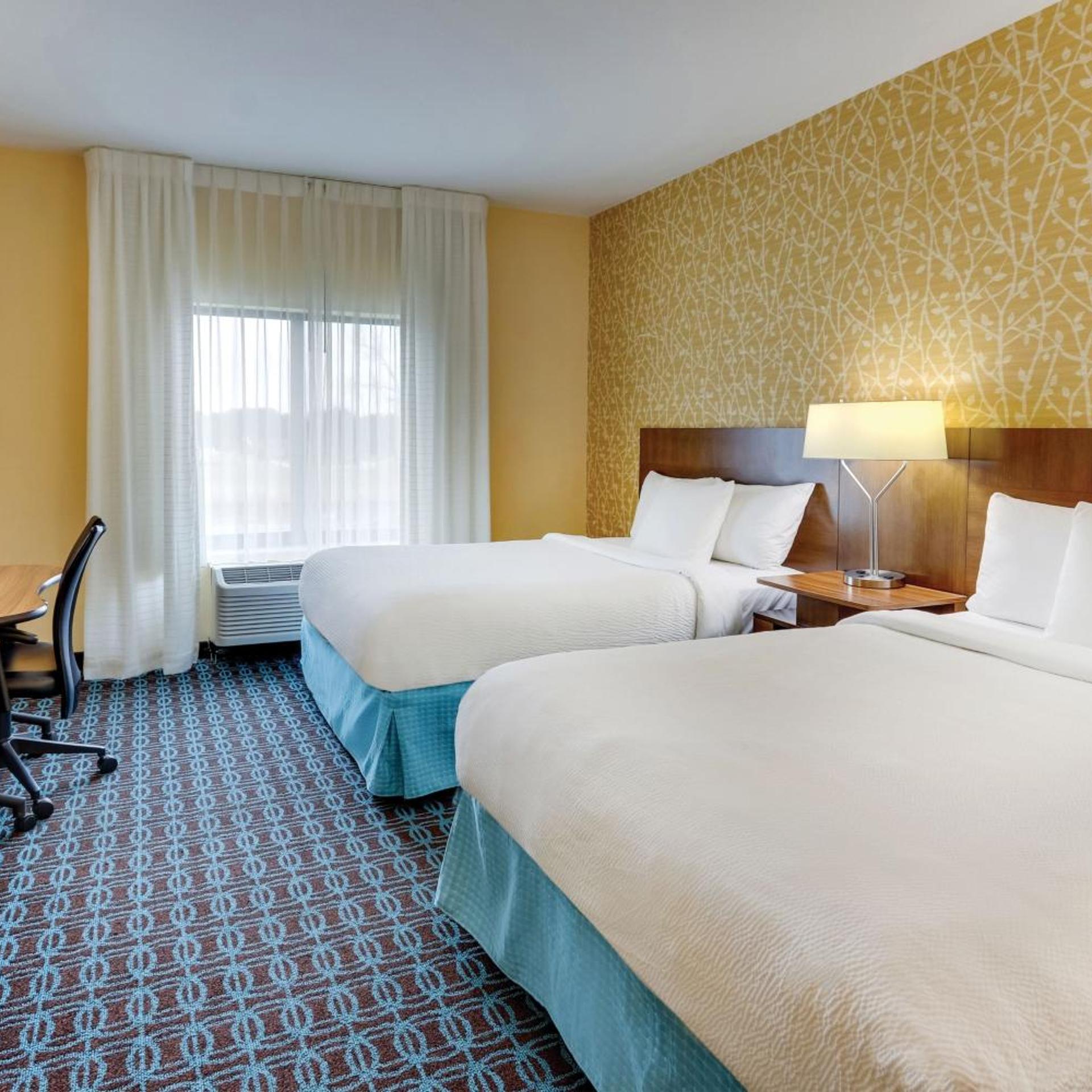 Room, Queen Bed