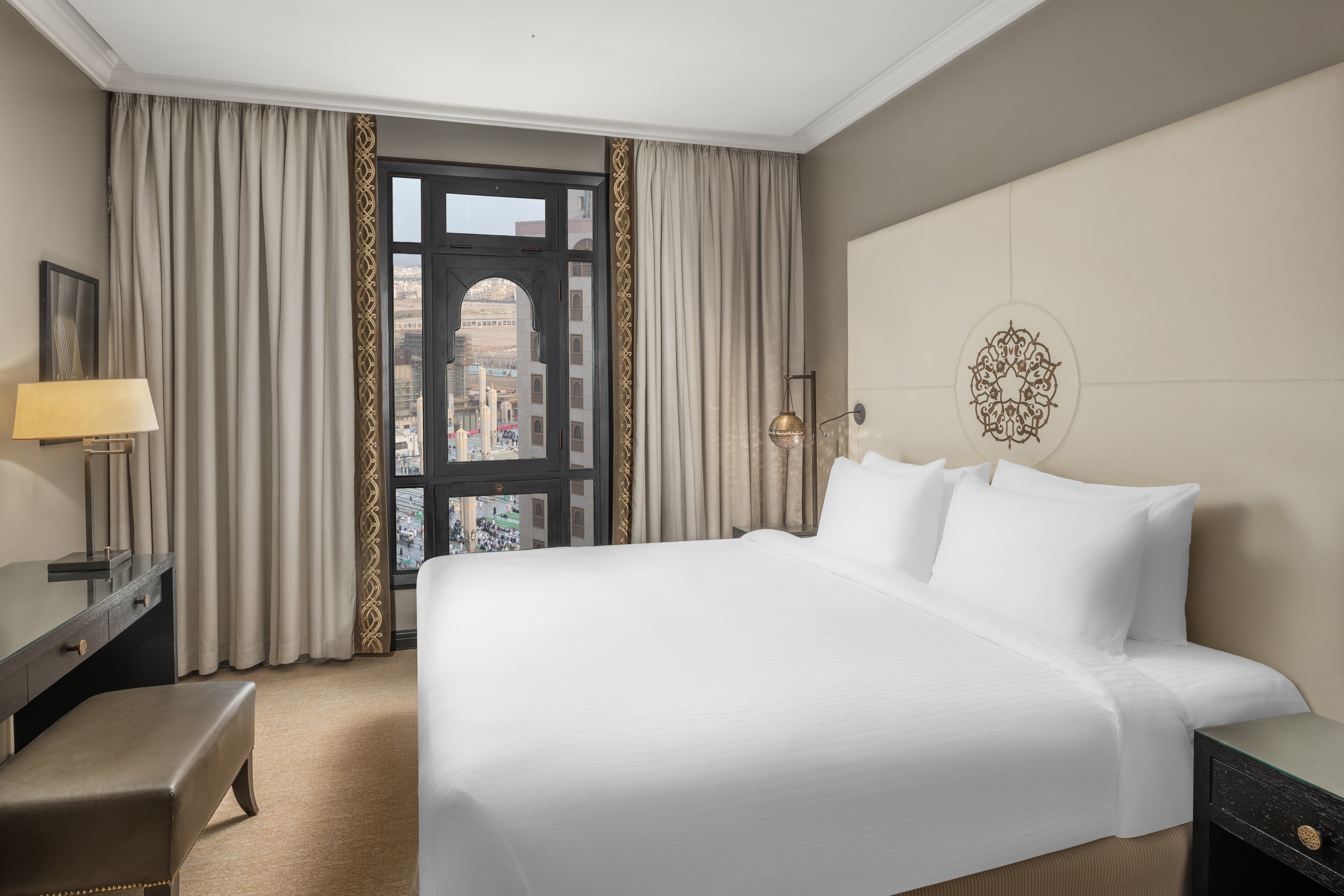 3 Bedrooms, Haram, Presidential, Suite, Plaza View