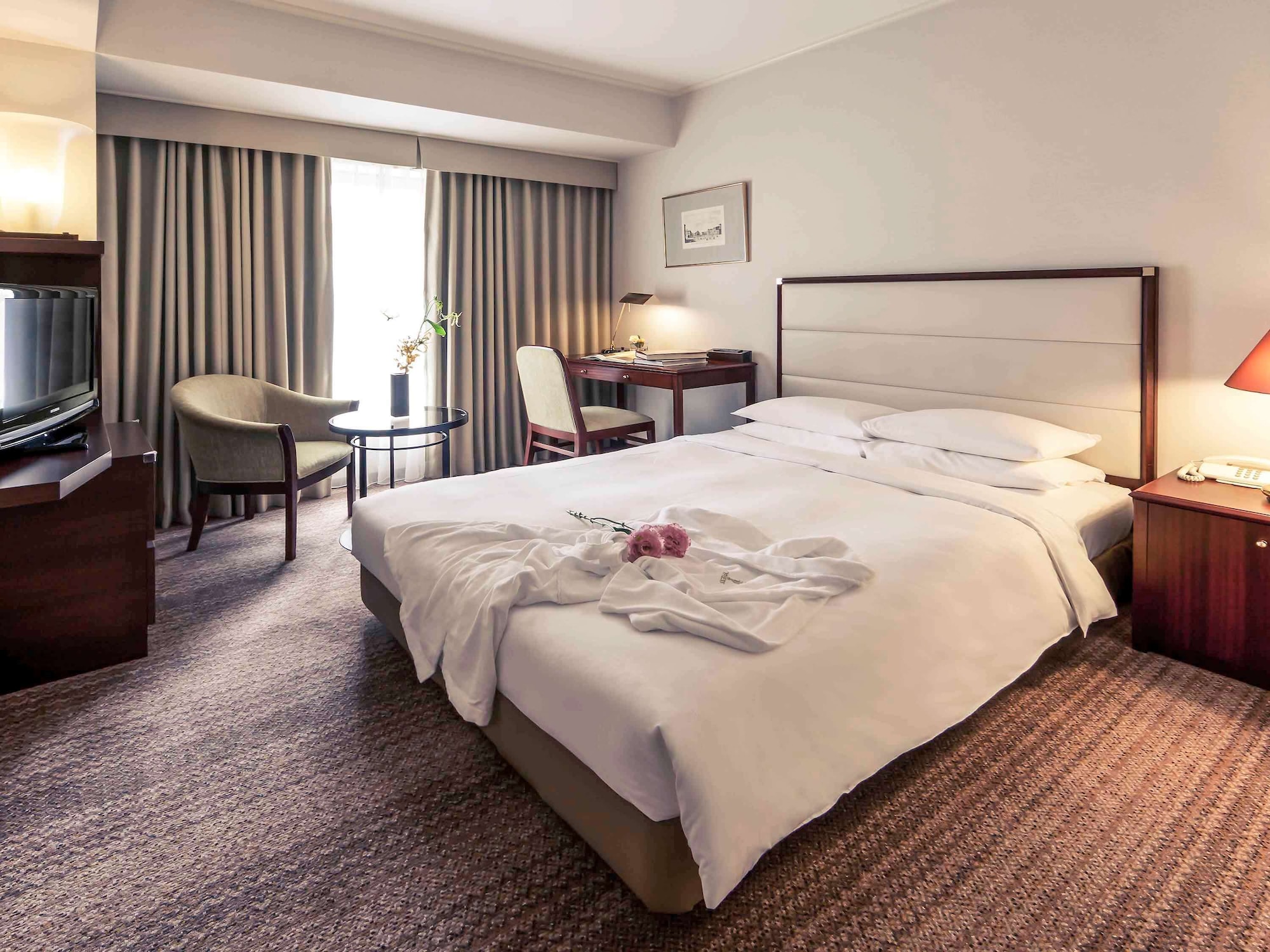 STANDARD, DOUBLE BED
