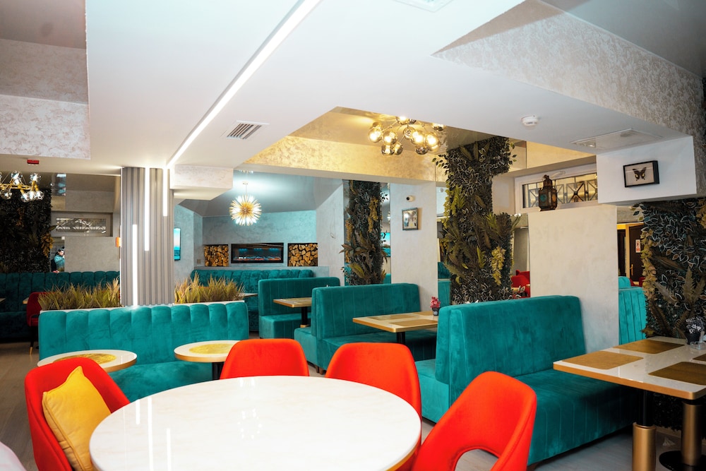 NEMI HOTEL 34/50
