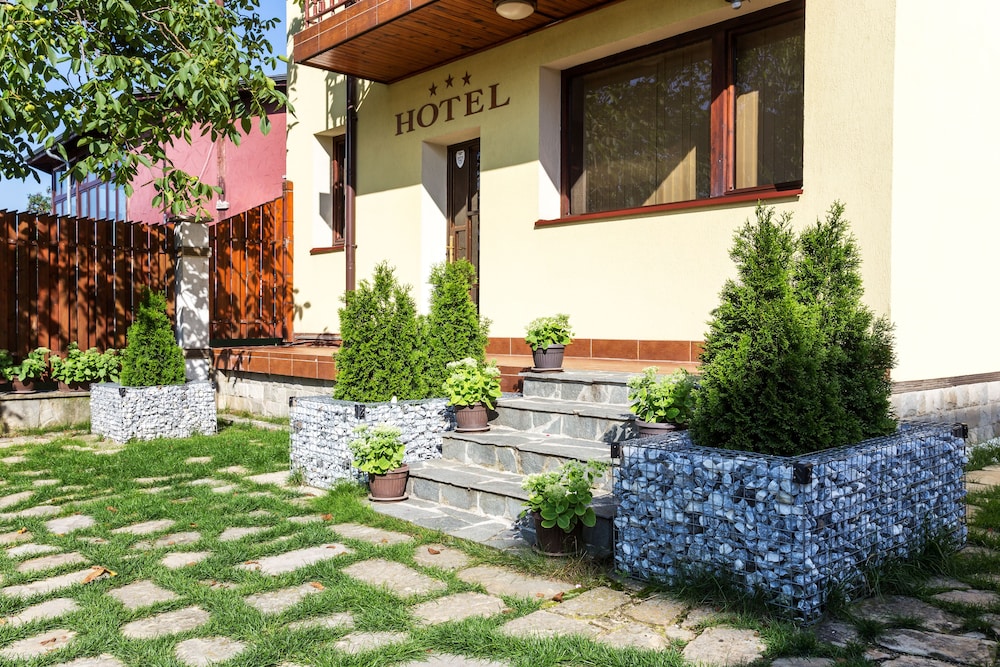 Hotel Villa Boyana 34/39
