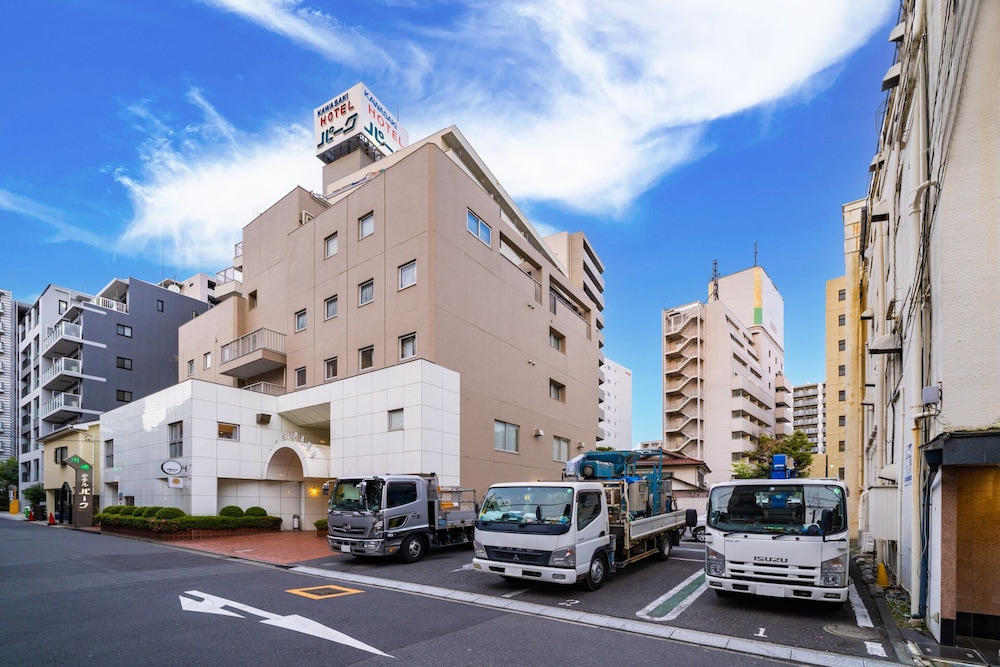 Kawasaki Hotel Park 52/56