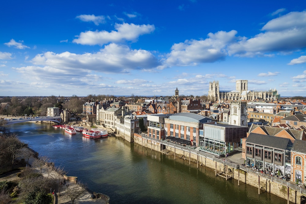 Radisson Hotel York 74/76