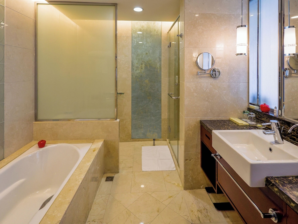 Soluxe Hotel Guangzhou 67/69