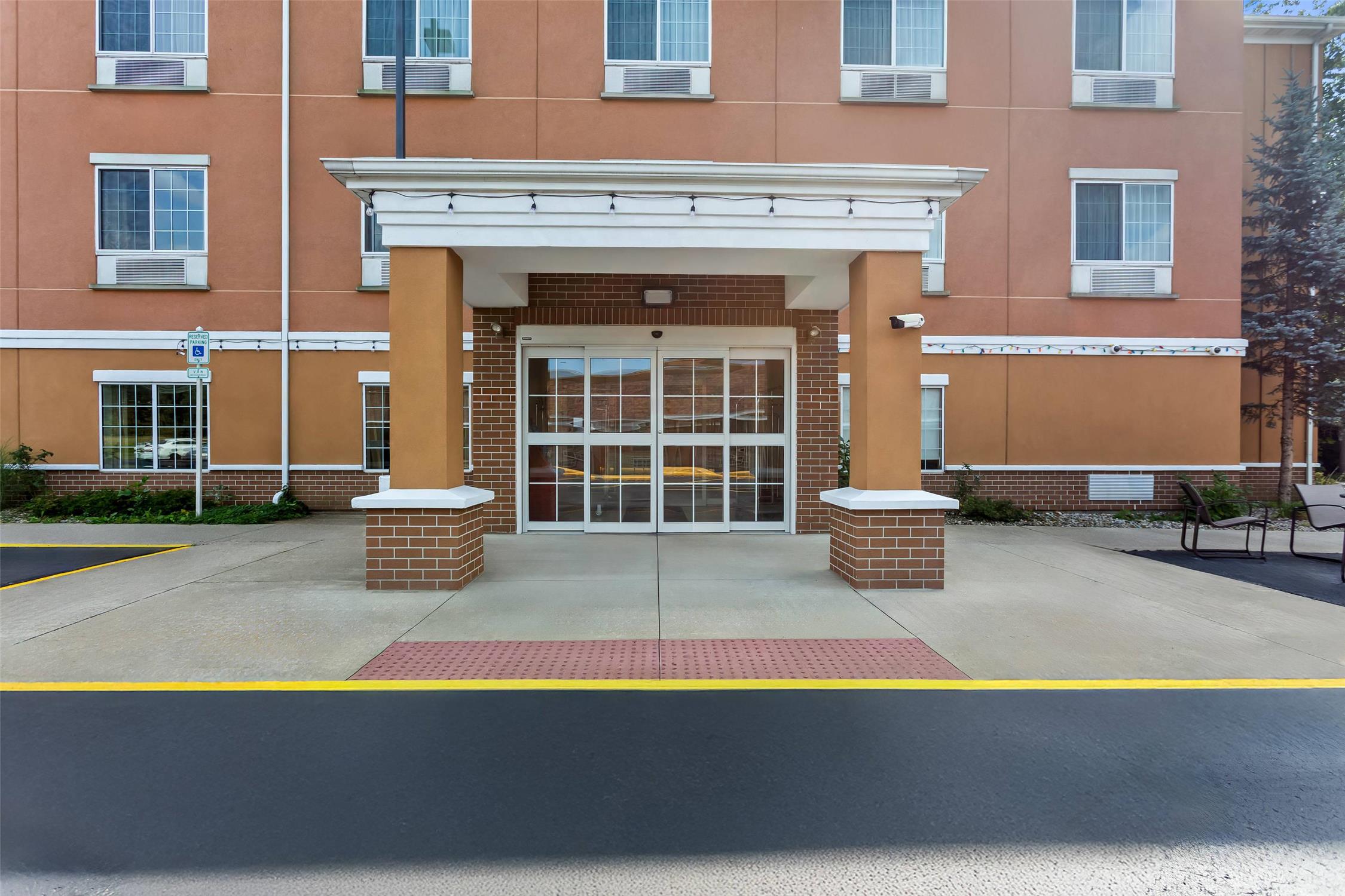 Quality Inn Near Interstate I94 35/38
