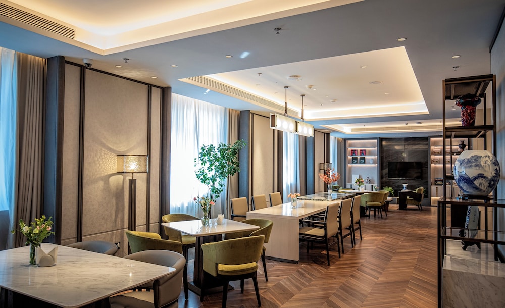 Beijing Palace Soluxe Hotel Astana 39/50
