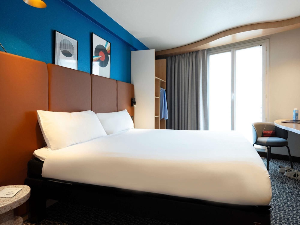 STANDARD, DOUBLE BED