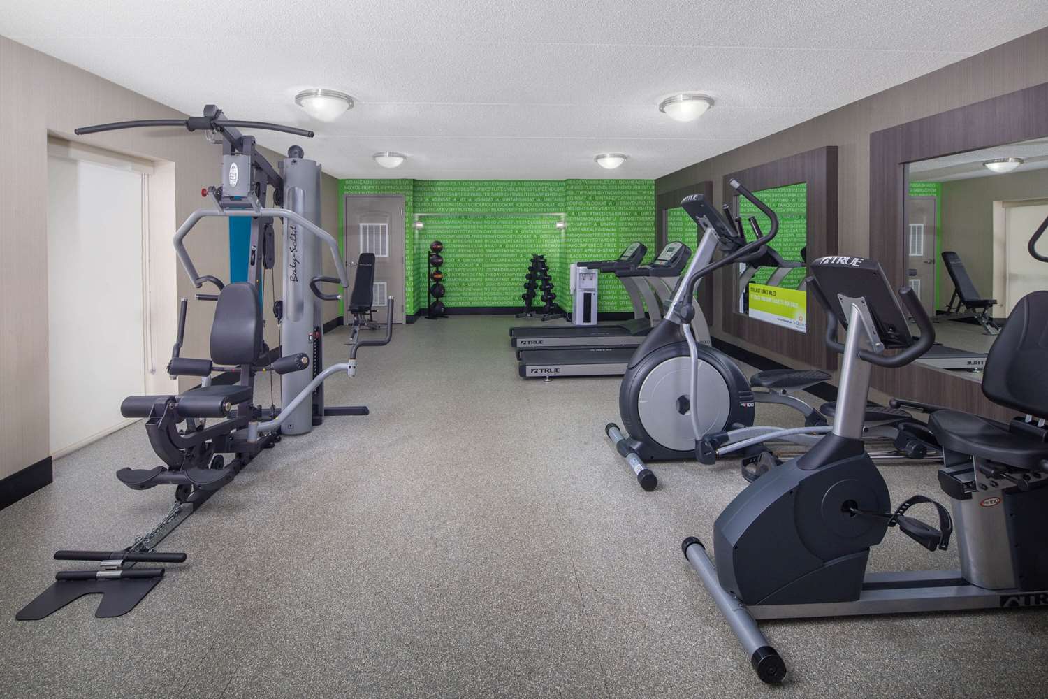 La Quinta Inn & Suites by Wyndham Chattanooga - East Ridge 14/24