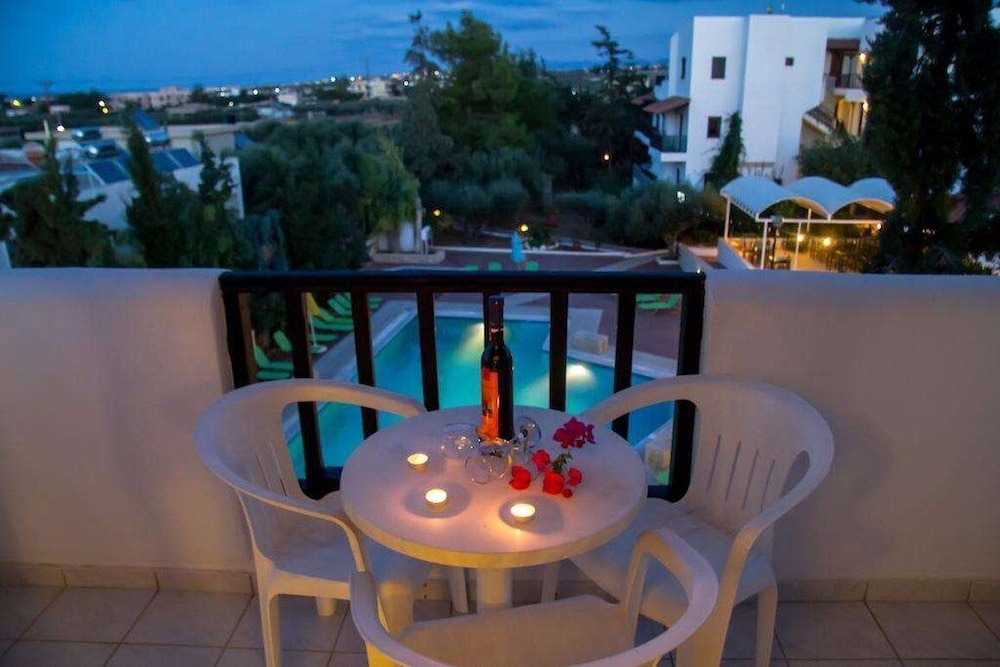 Club Lyda Hotel 14/66