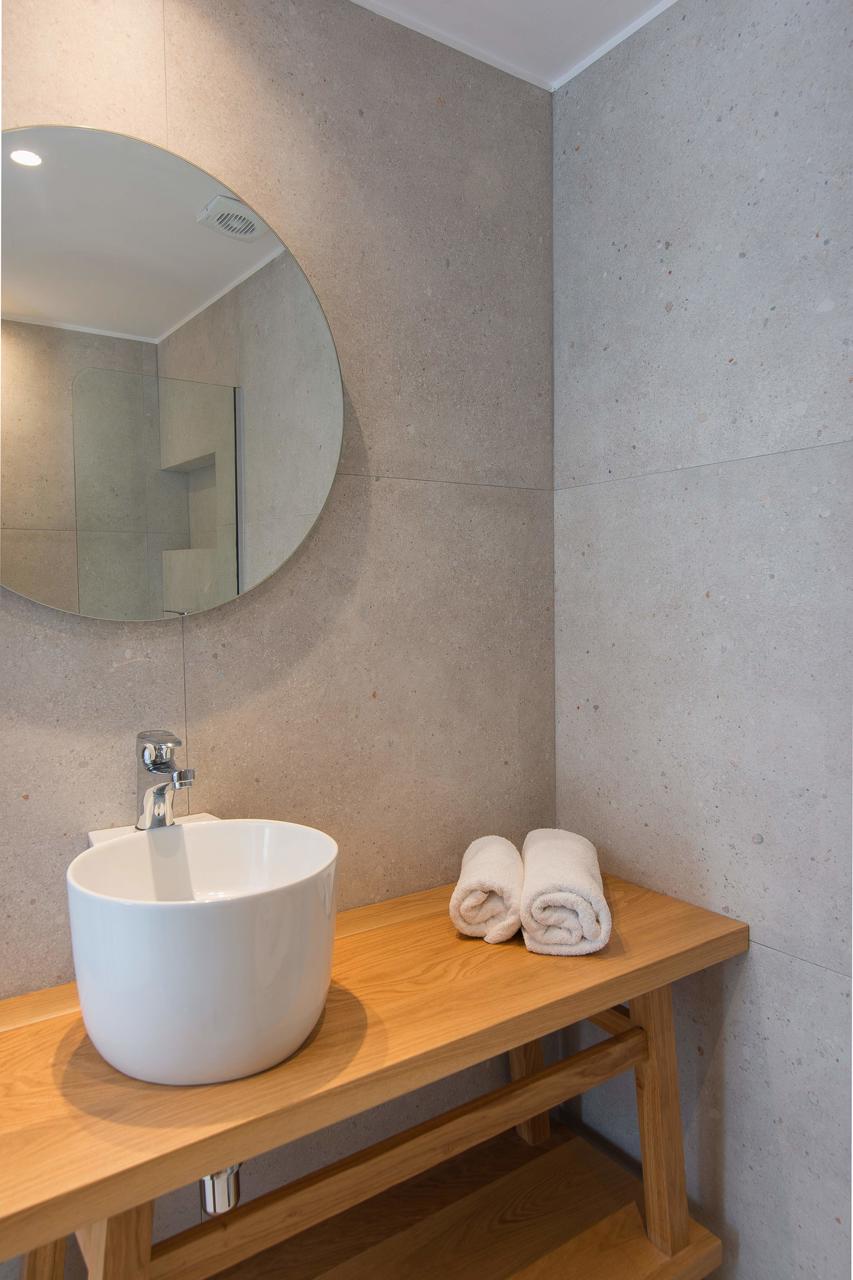 Nami Hotel & Suites 154/156
