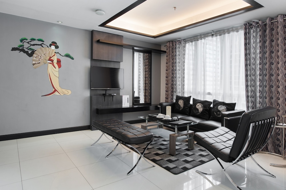 Y2 Residence Hotel 58/68