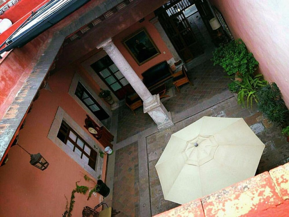 Casa Eugenia Hotel 6/30