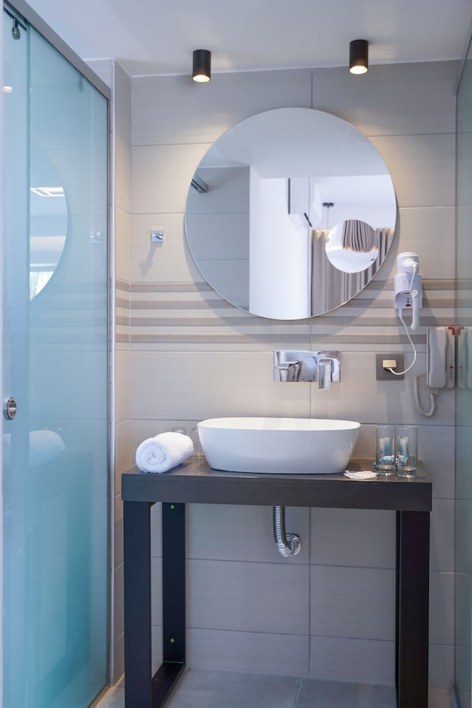 Imperial Palace - Adults Only 45/47