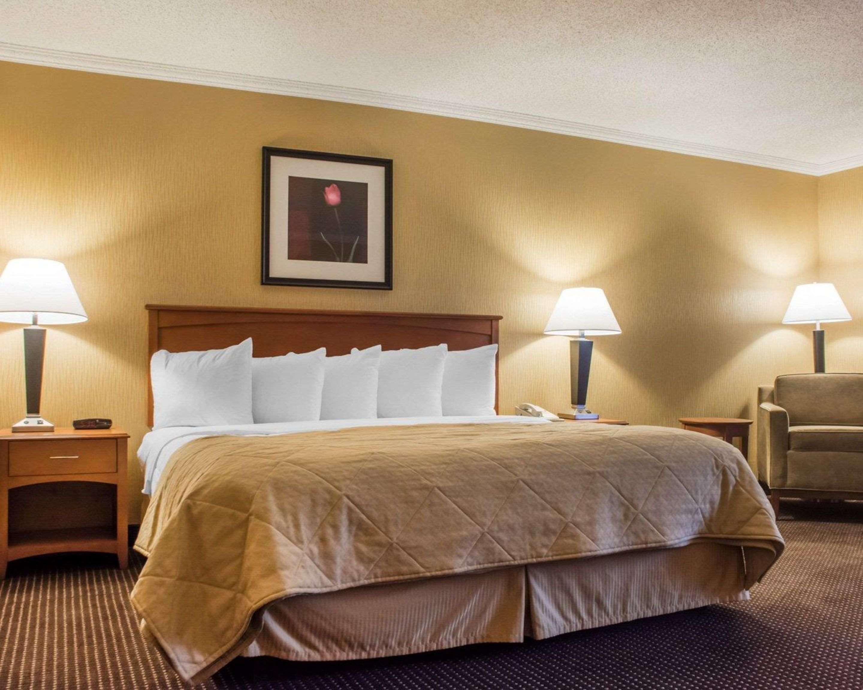 Hampton Inn Oswego 15/36