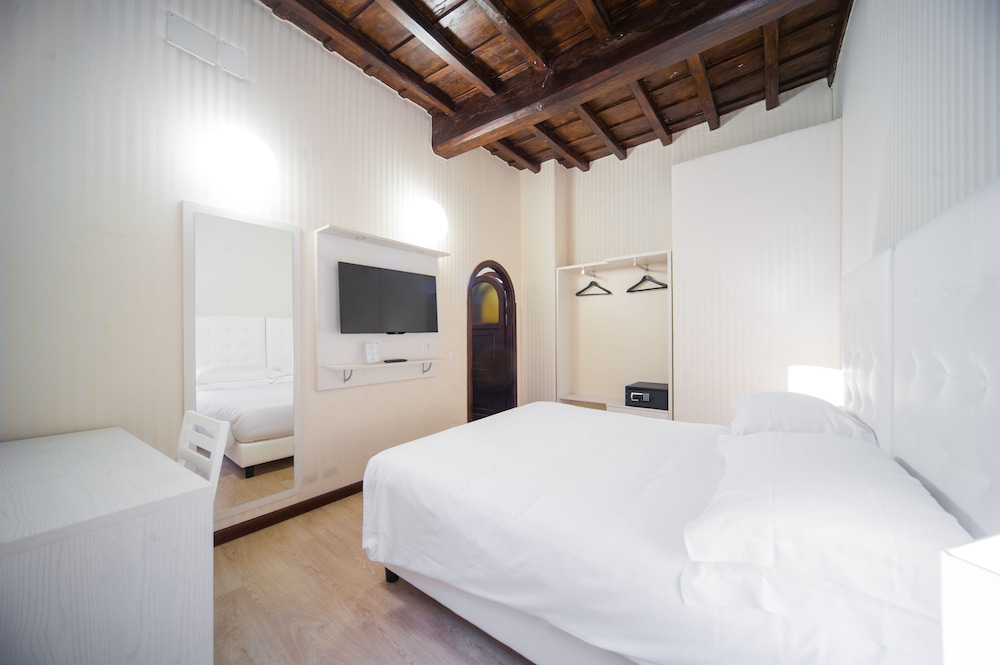 Trevi 41 Hotel 12/47