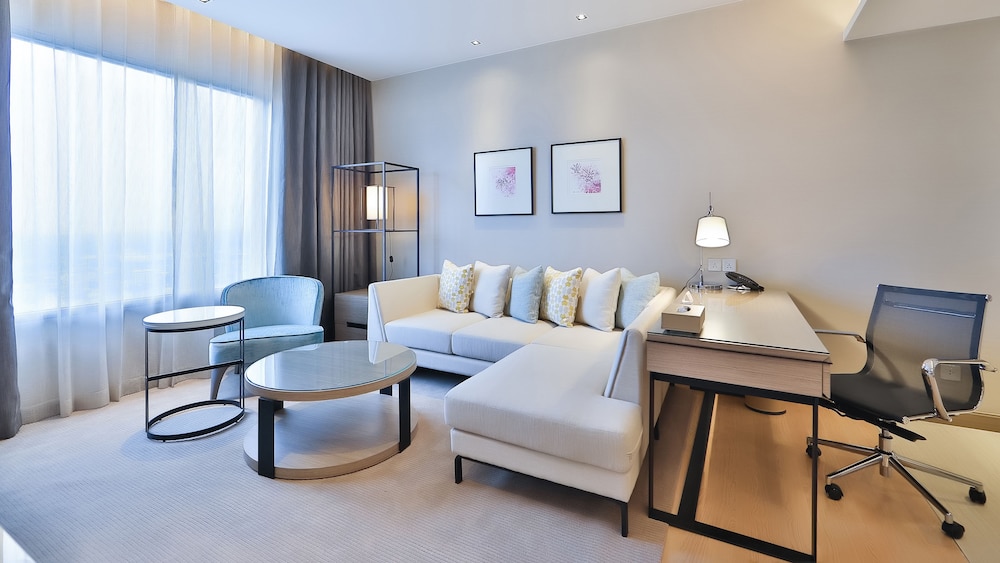 Holiday Inn & Suites Rayong City Centre 35/77