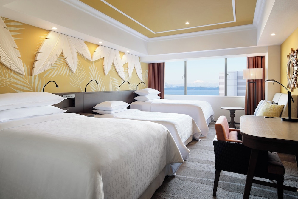 Room, 4 Beds