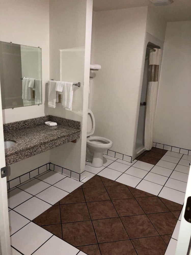 Motel6 Urbana, IL 41/44