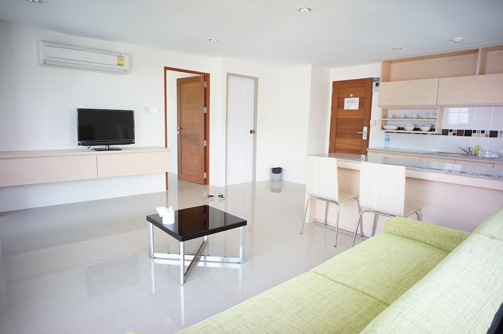 The Precious Apartment 41/66