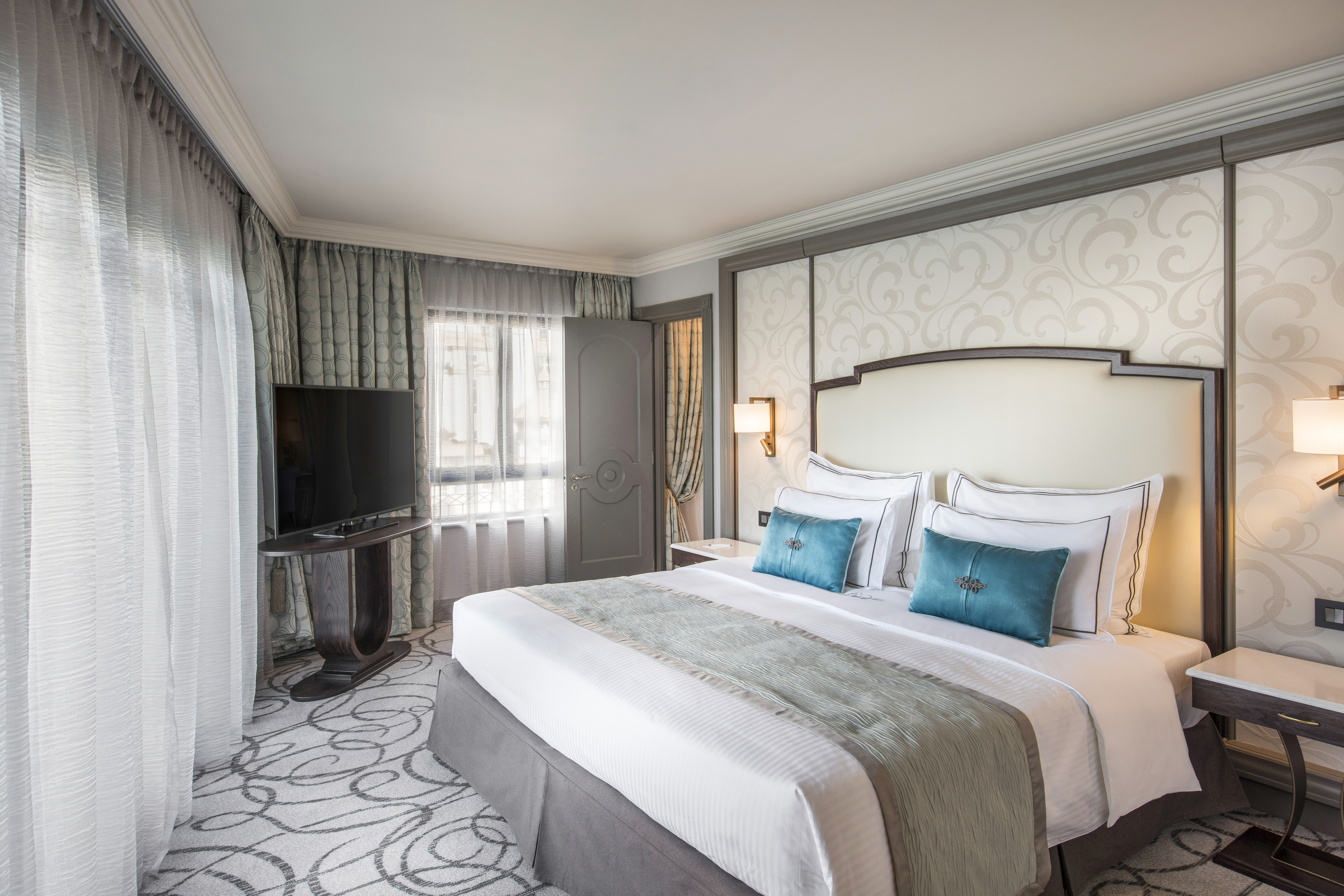 Room at Labourdonnais Waterfront Hotel, PORT LOUIS