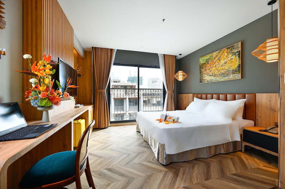 La Opera Saigon Hotel 15/28