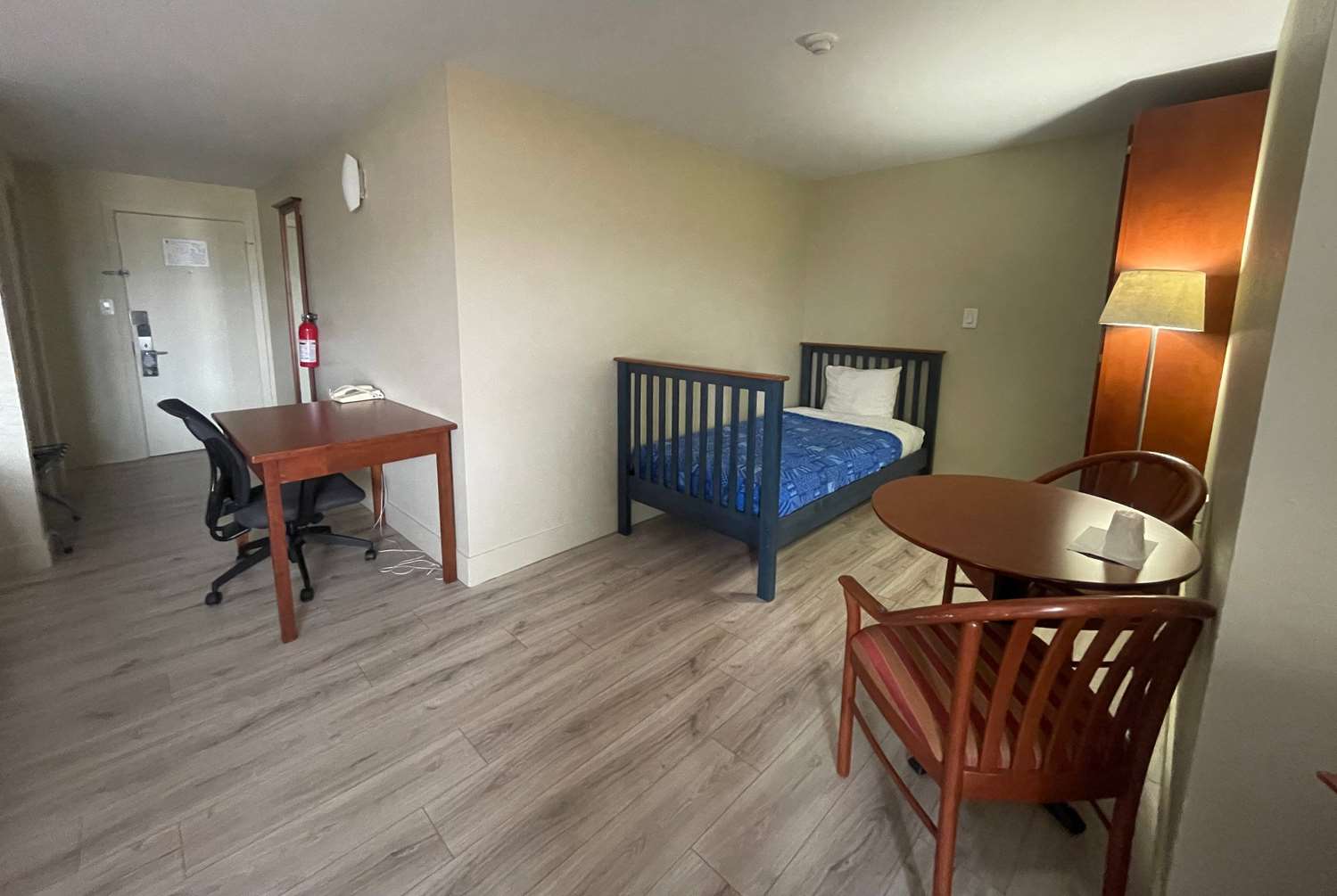 Super 8 By Wyndham Campbellton Nb 18/27