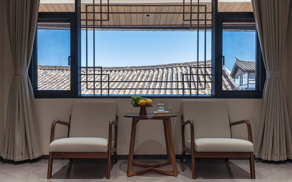 Lijiang Naxi Hereditary Courtyard 26/49