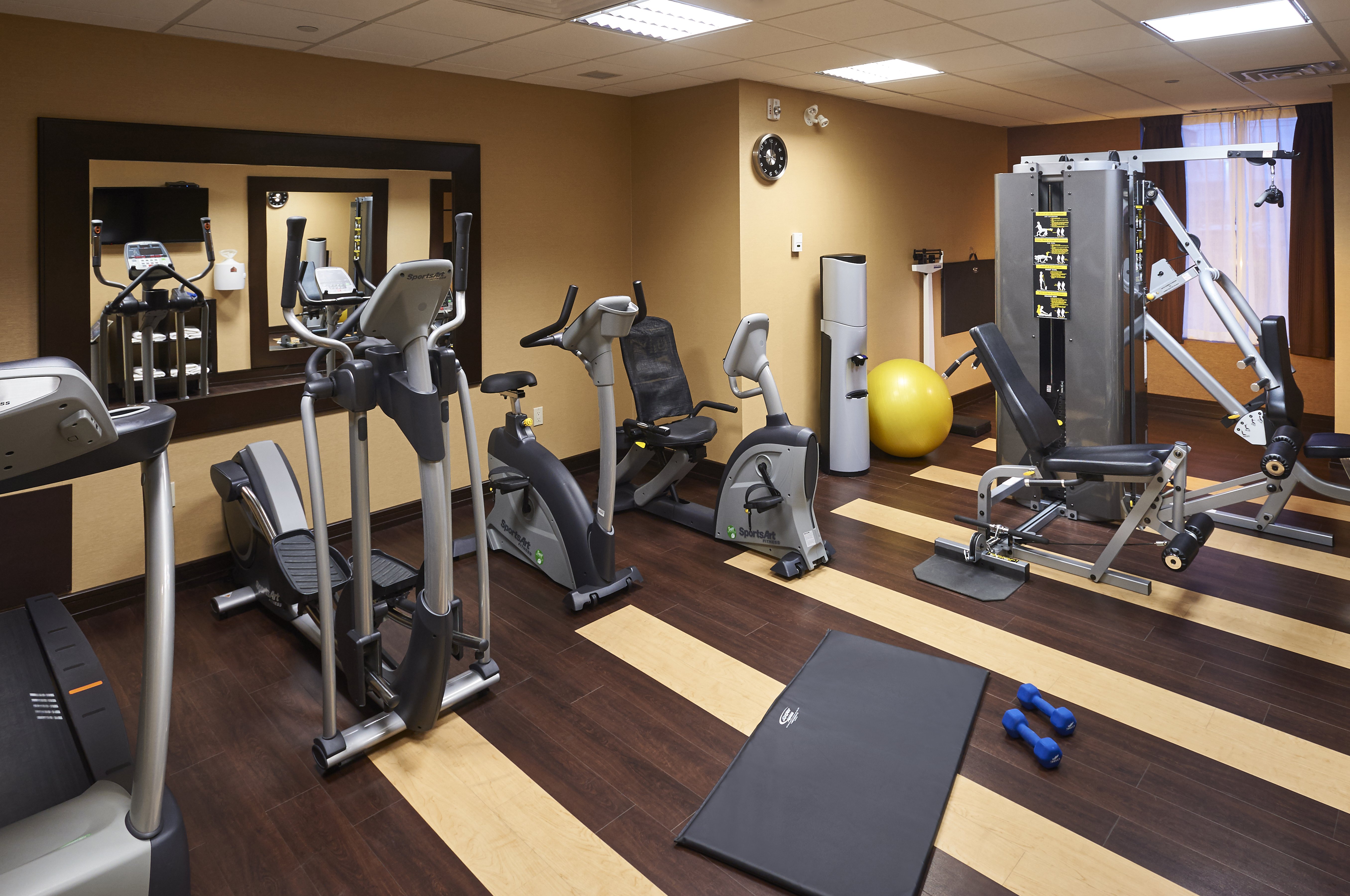 Holiday Inn Express Hotel Amp Suites Timmins 20/39