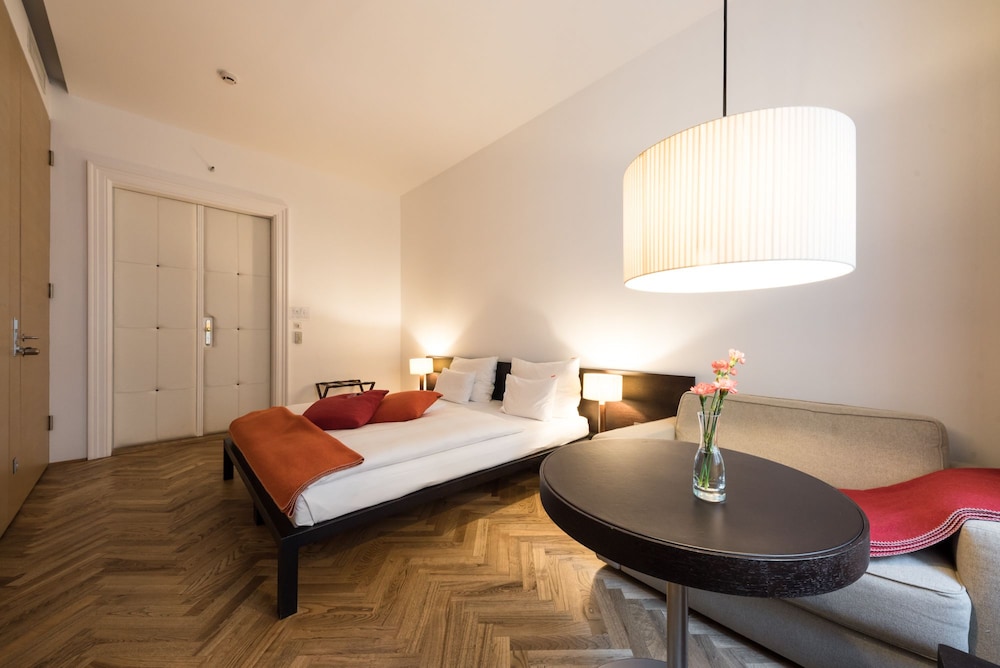 Hollmann Beletage Design and Boutique 15/62
