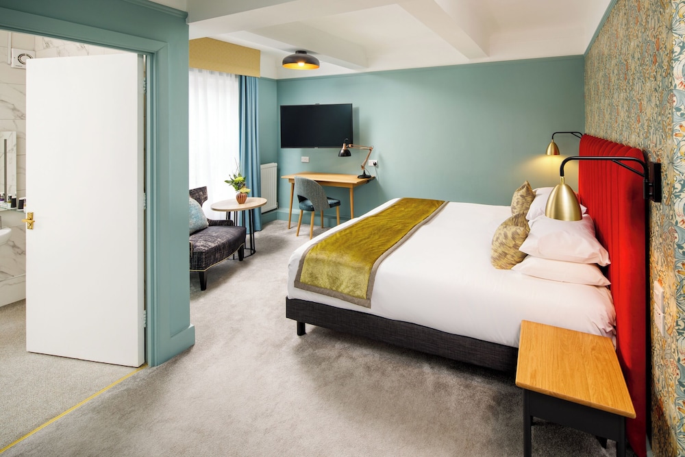 CLASSIC, DOUBLE BED, ACCESSIBLE