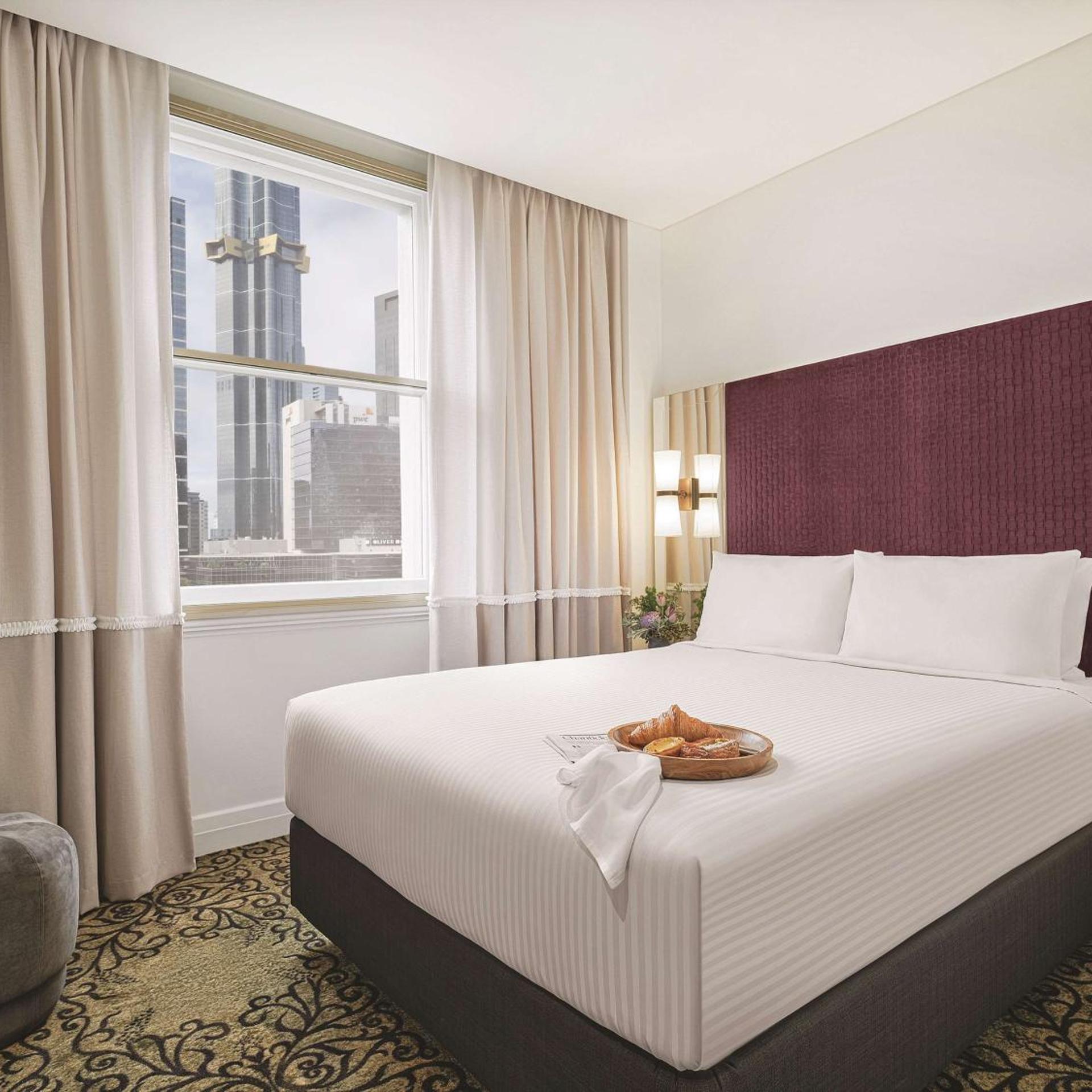 Business, King Bed, Queen Bed, Yarra View