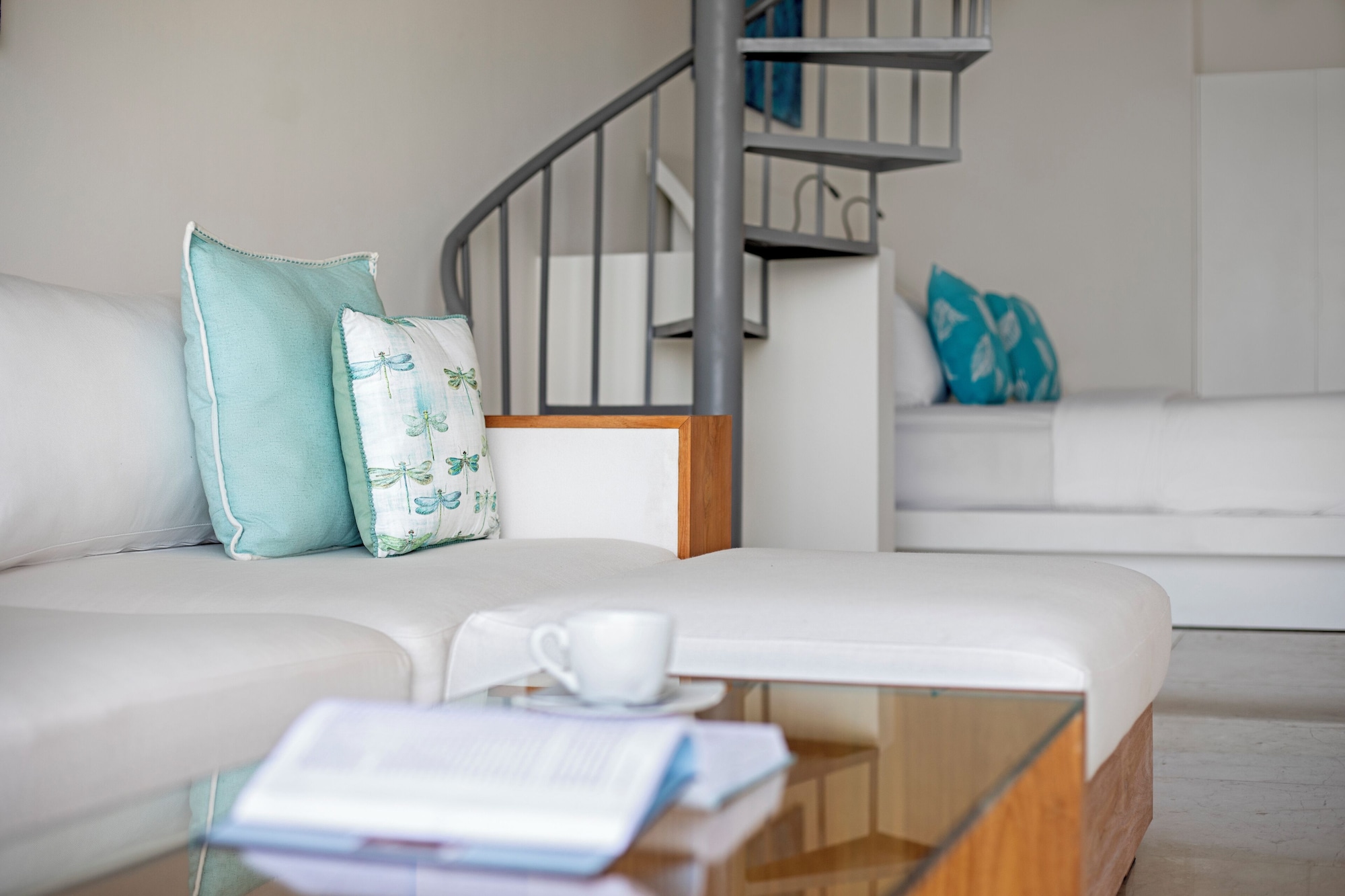 Hilltop, Pool, Suite, King Bed