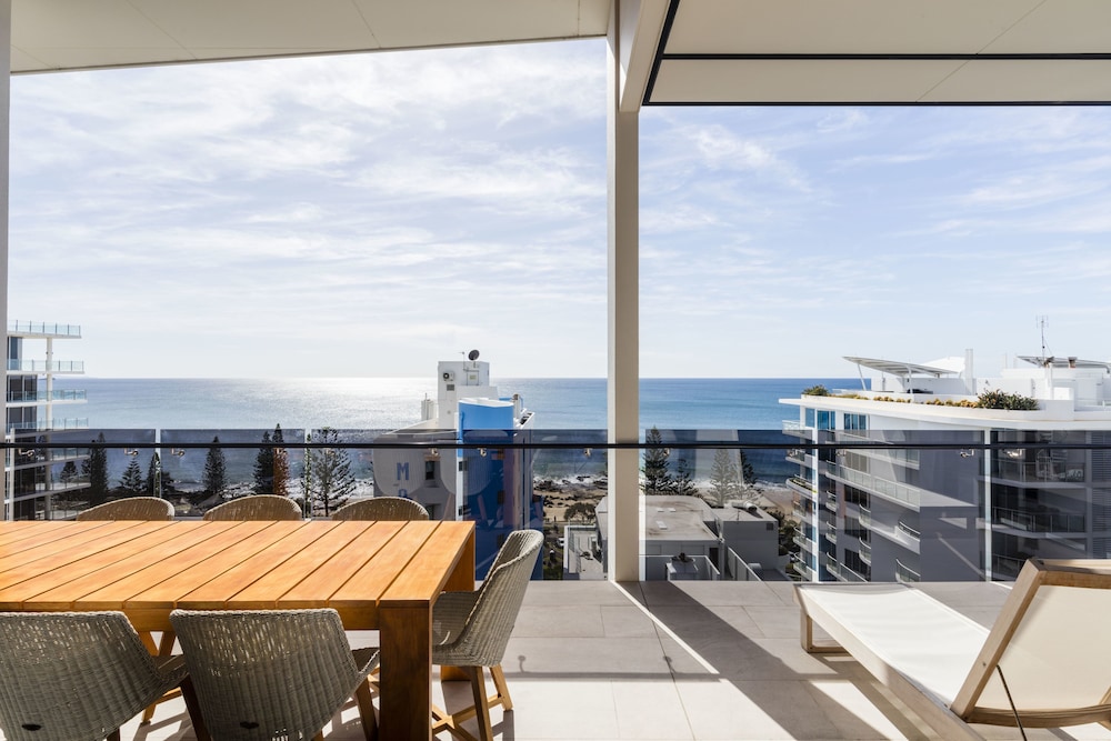 First Light Mooloolaba, Ascend Hotel Collection 69/75