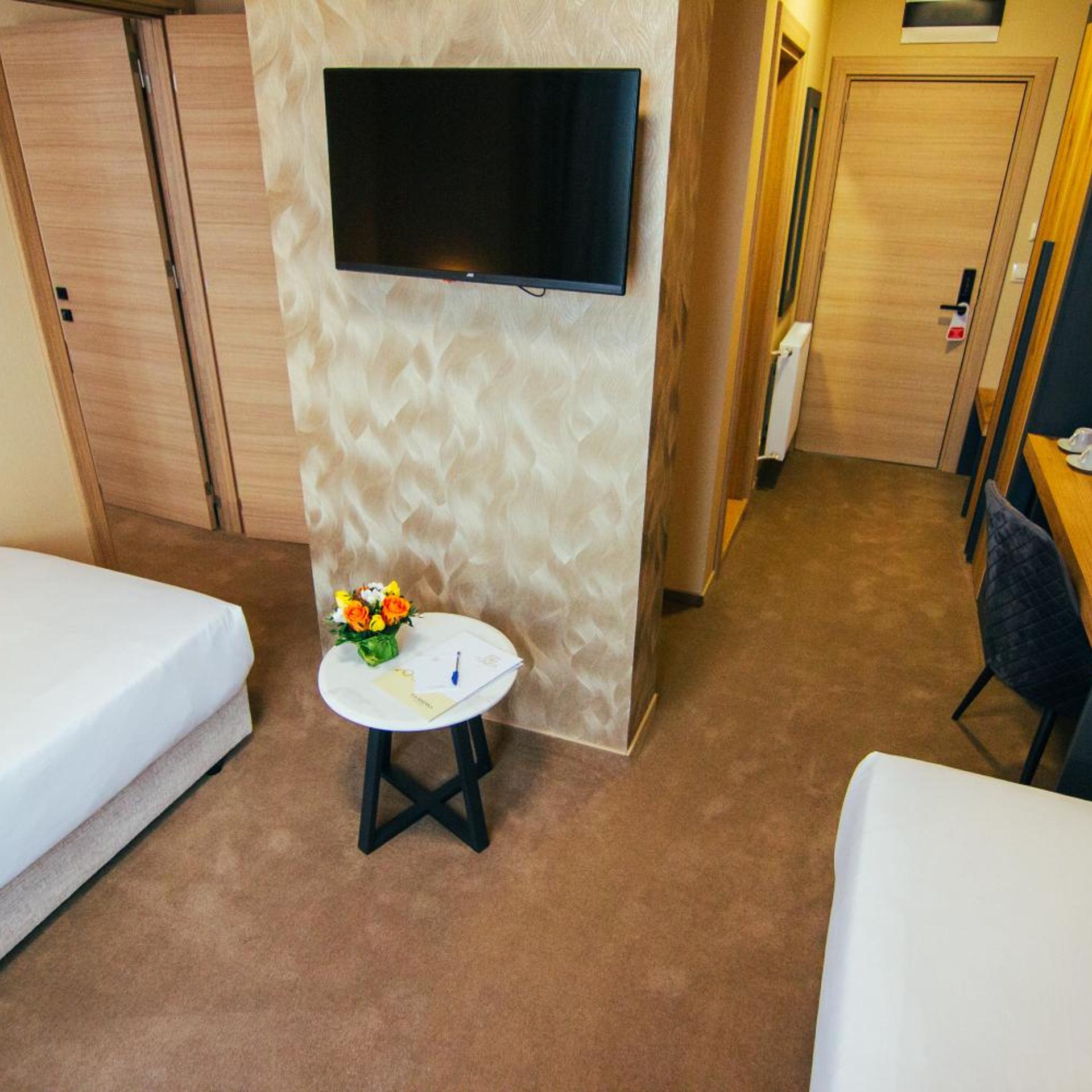 Hotel Via Serdika 42/50