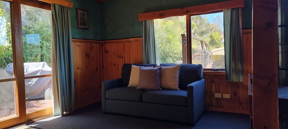 EASTERN REEF COTTAGES 40/56